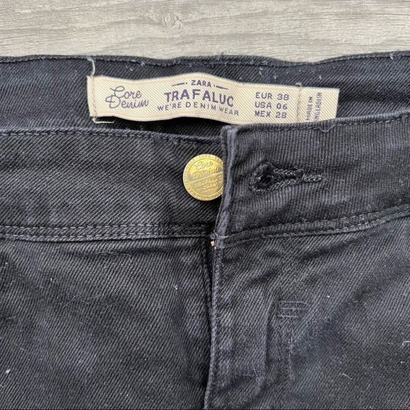 Black Denim Cut Off Jean Shorts - Picture 3 of 7